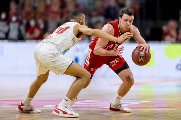 特别是在连 特别是在连