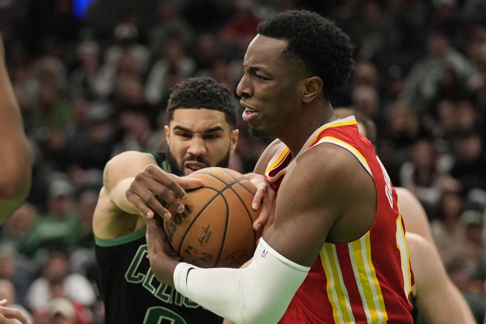 面对对手守 面对对手守